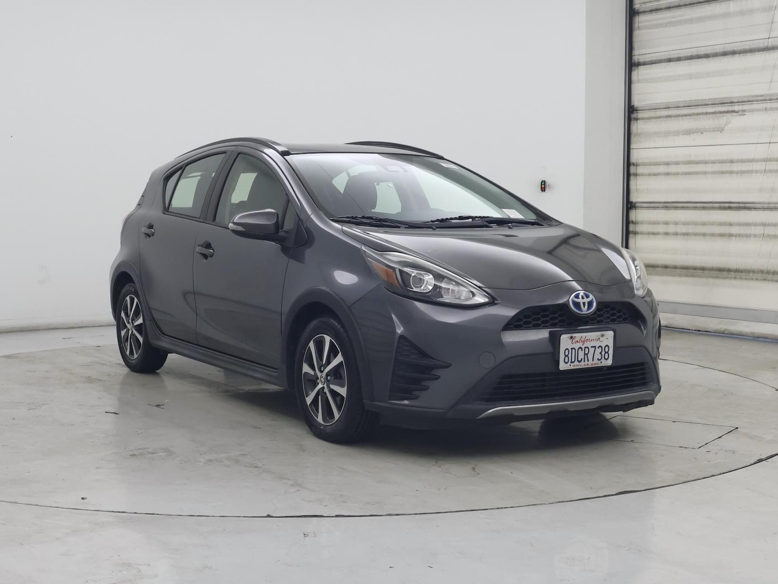 toyota prius c 2018 JTDKDTB32J1600634 image toyota prius c 2018 JTDKDTB32J1600634 image